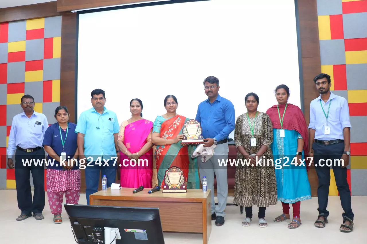 மார்பக புற்றுநோய் விழிப்புணர்வு முகாம் ஆதரவு மற்றும் பங்குபெற்ற நிறுவனங்களுக்கு தங்கம் மருத்துவமனையின் சார்பாக பாராட்டு விழா. மார்பக புற்றுநோய் விழிப்புணர்வு முகாம் ஆதரவு மற்றும் பங்குபெற்ற நிறுவனங்களுக்கு தங்கம் மருத்துவமனையின் சார்பாக பாராட்டு விழா.