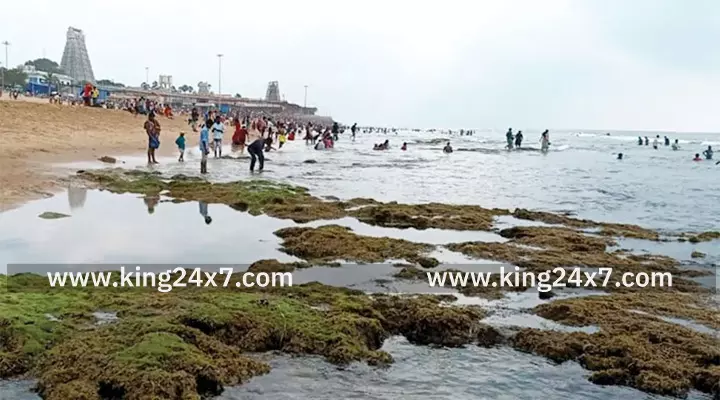 திருச்செந்தூரில் கடல் நீர் உள்வாங்கியது!!