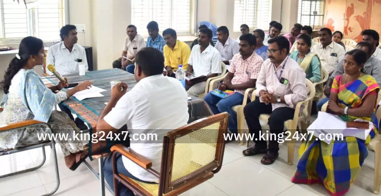 வாக்குச்சாவடி நிலை அலுவலர்களின் கண்காணிப்பாளர்களுக்கு நடைபெற்ற பயிற்சி , மாவட்ட ஆட்சியர் பங்கேற்பு. வாக்குச்சாவடி நிலை அலுவலர்களின் கண்காணிப்பாளர்களுக்கு நடைபெற்ற பயிற்சி , மாவட்ட ஆட்சியர் பங்கேற்பு.