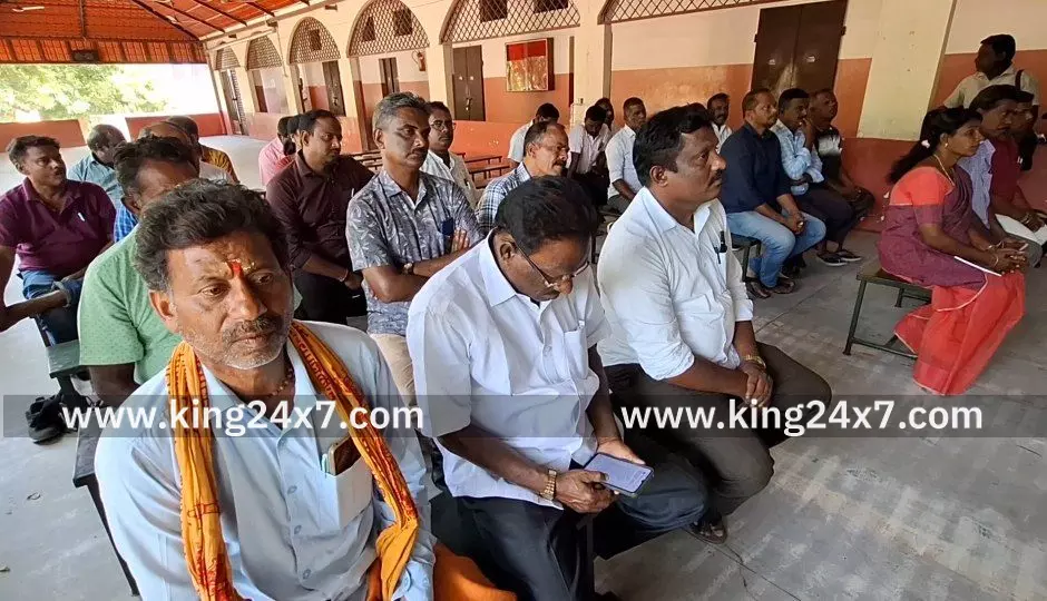 தமிழகத்தில் 31 ஆயிரம் அரசு பள்ளிகளில் உடற்கல்வி ஆசிரியர்களே கிடையாது. தமிழகத்தில் 31 ஆயிரம் அரசு பள்ளிகளில் உடற்கல்வி ஆசிரியர்களே கிடையாது.