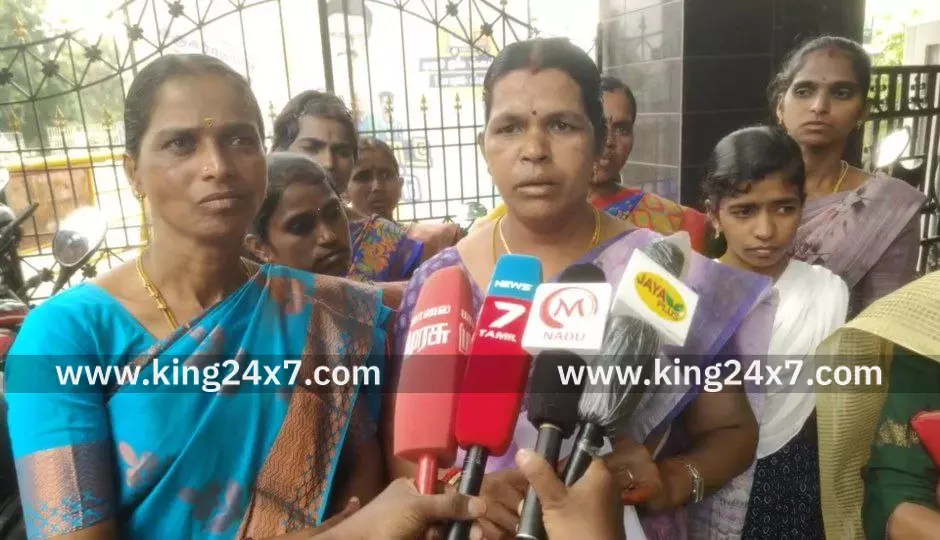 பள்ளிக்கு சொந்தமான நிலம் ஆக்கிரமிப்பு,மாவட்ட ஆட்சியரிடம் அப்பகுதி மக்கள் மனு.