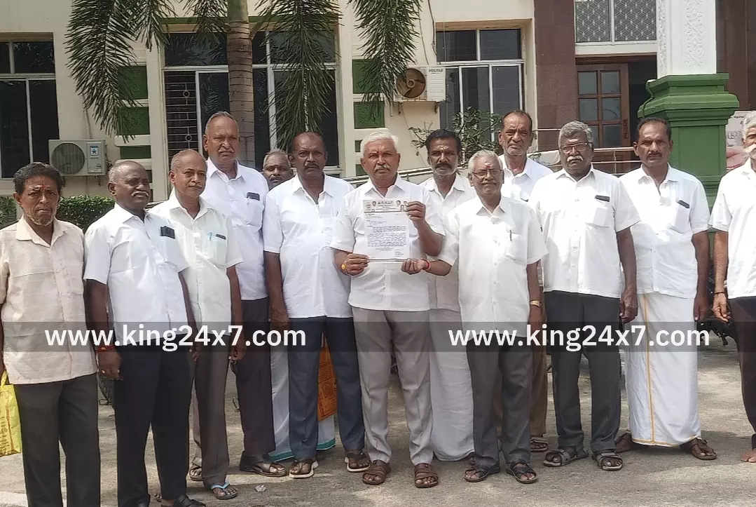 கரூர் -தமிழ் மாமன்னர் பேரரசன் ராஜேந்திர சோழன் ஆயிரம் ஆண்டுகால நிறைவு விழாவை அரசு விழாவாக கொண்டாட ஆட்சியரிடம் மனு.