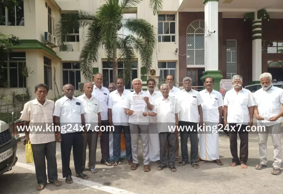 கரூர் -தமிழ் மாமன்னர் பேரரசன் ராஜேந்திர சோழன் ஆயிரம் ஆண்டுகால நிறைவு விழாவை அரசு விழாவாக கொண்டாட ஆட்சியரிடம் மனு.