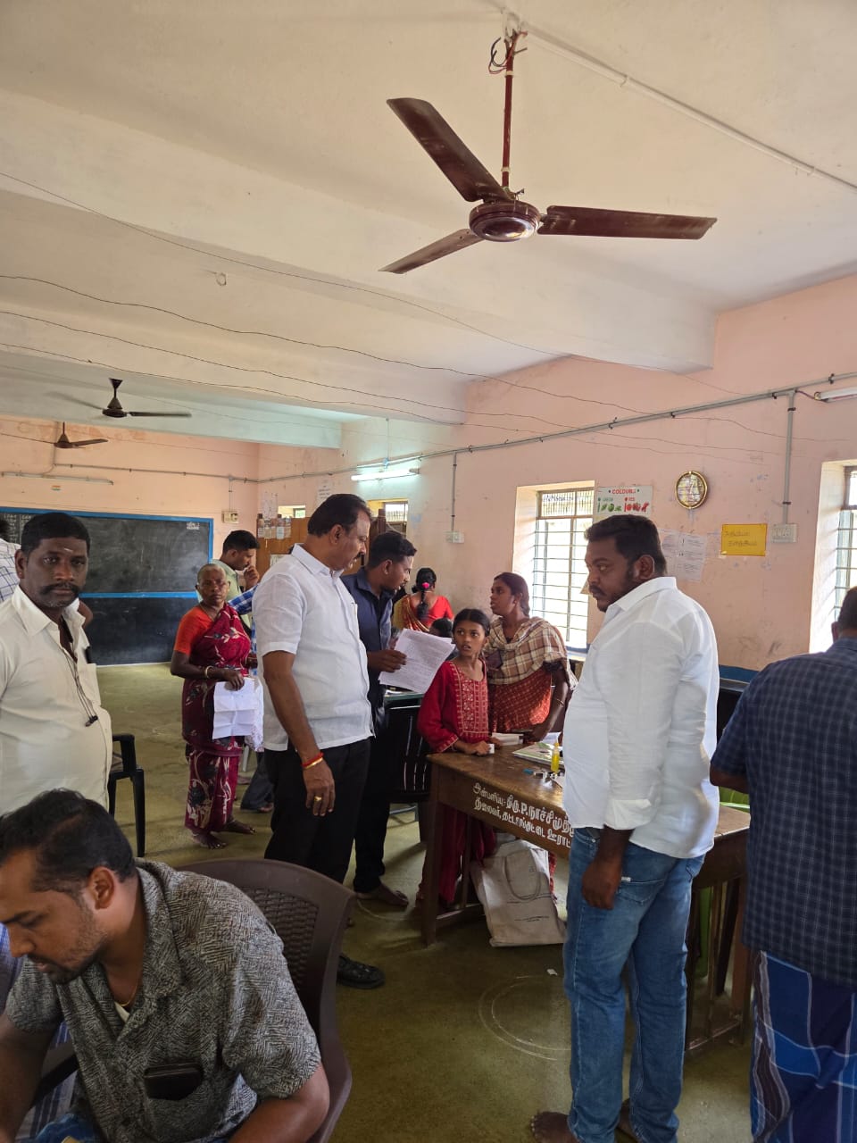 ஒன்றிய பகுதிகளில் எஸ் ஐ ஆர் விண்ணப்பங்கள் பூர்த்தி செய்யப்பட்டன