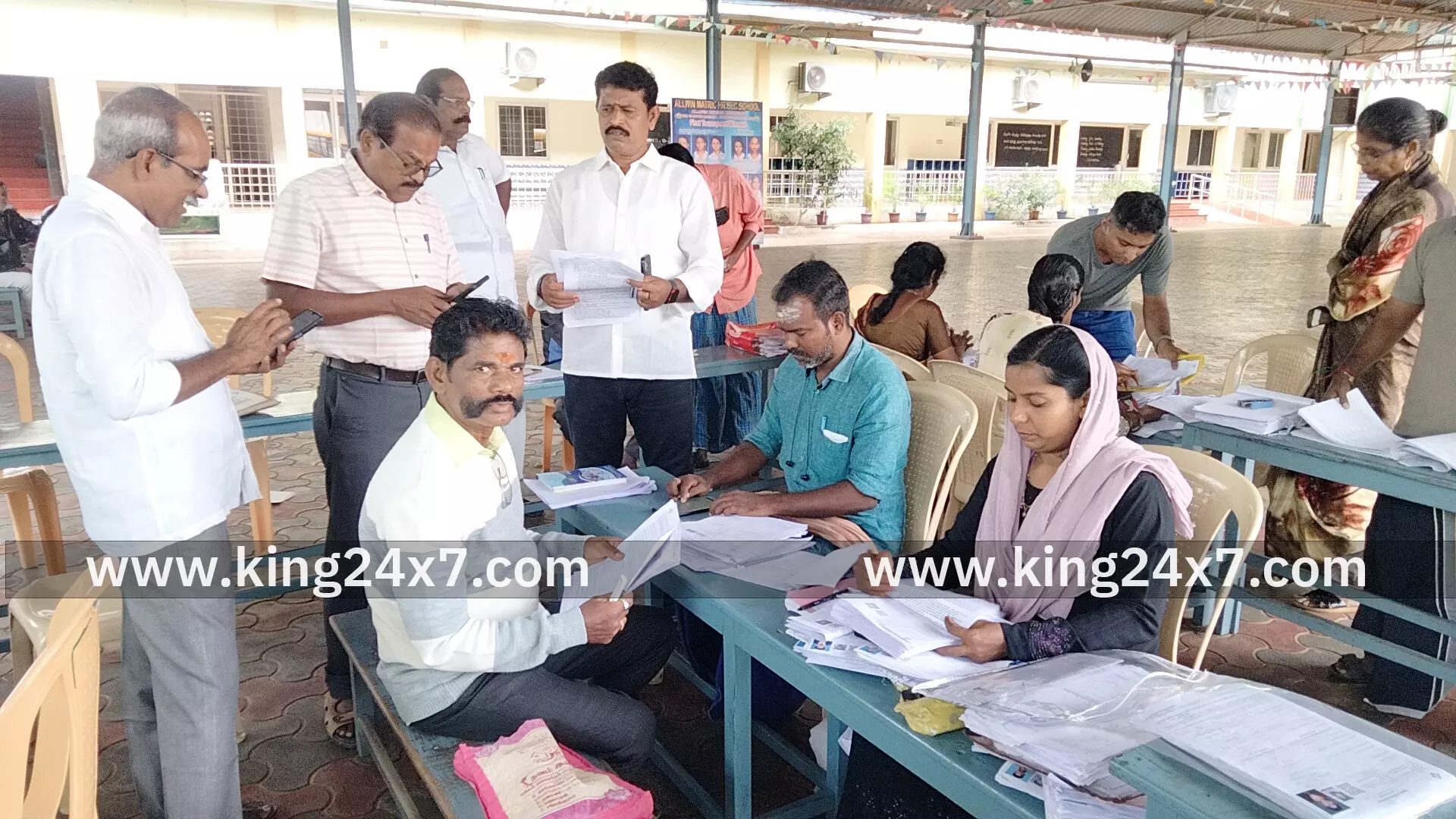 ராமநாதபுரம் எஸ் ஐ ஆர் திருத்த பணிகள் குறித்து அதிகாரிகள் ஆய்வு