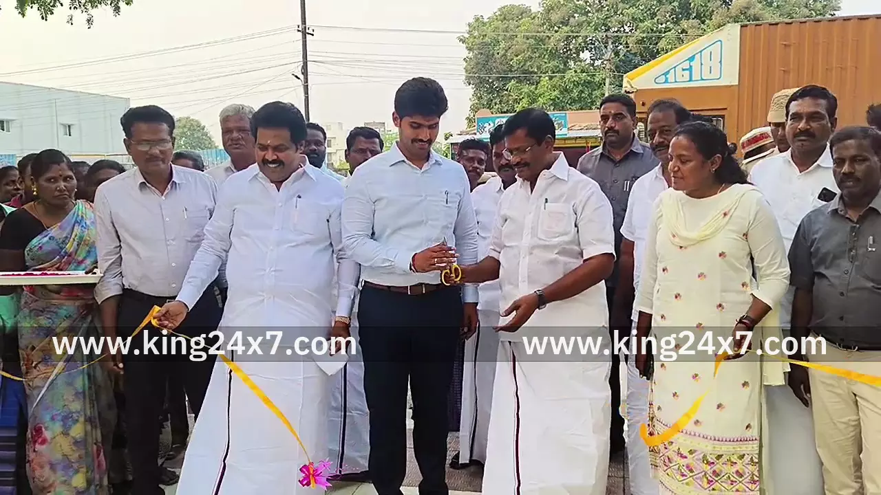 சாலை பாதுகாப்பு  விழிப்புணர்வு மற்றும் அறிவியல் பூங்கா திறப்பு