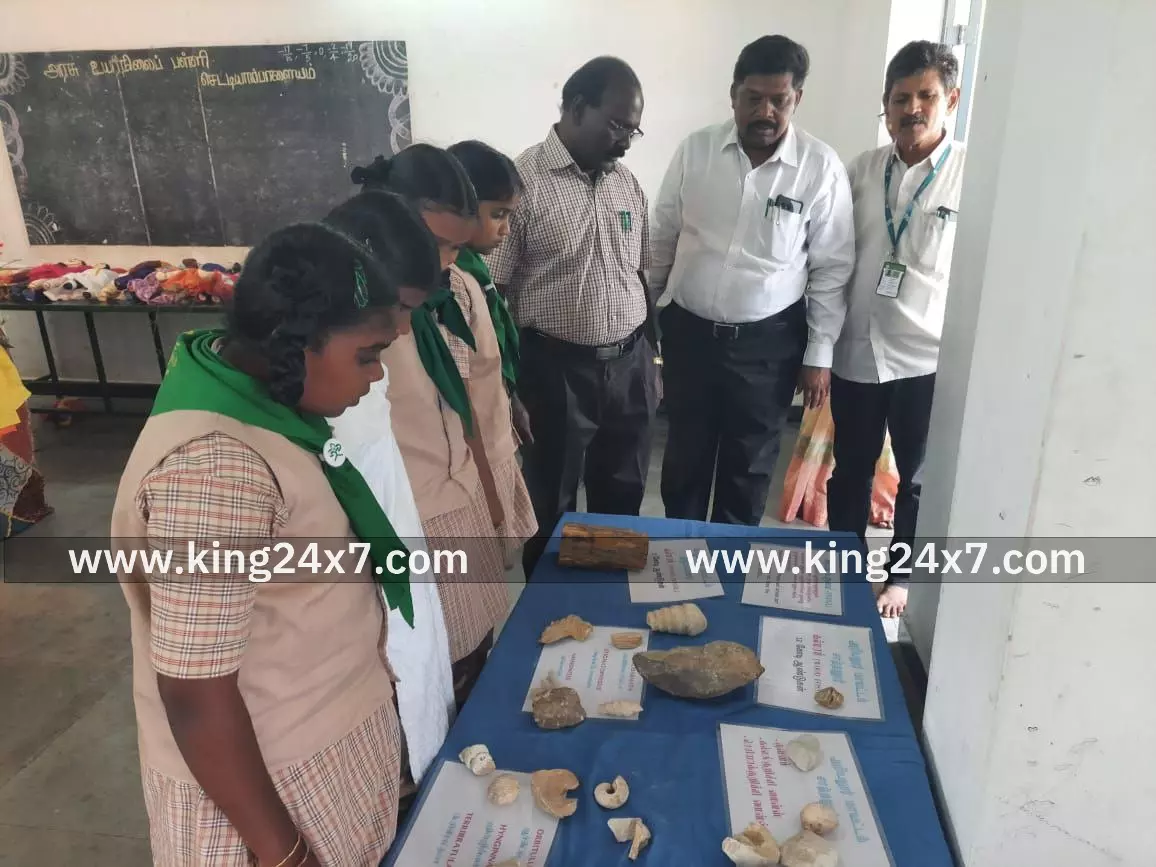 இந்திய அரசியல் அமைப்பு நாள் உறுதிமொழி ஏற்பு.