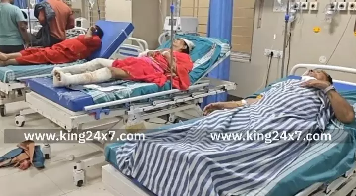 ராமநாதபுரம் சுற்றுலா வாகனங்கள் விபத்து இரண்டு பேர் உயிர் இழப்பு