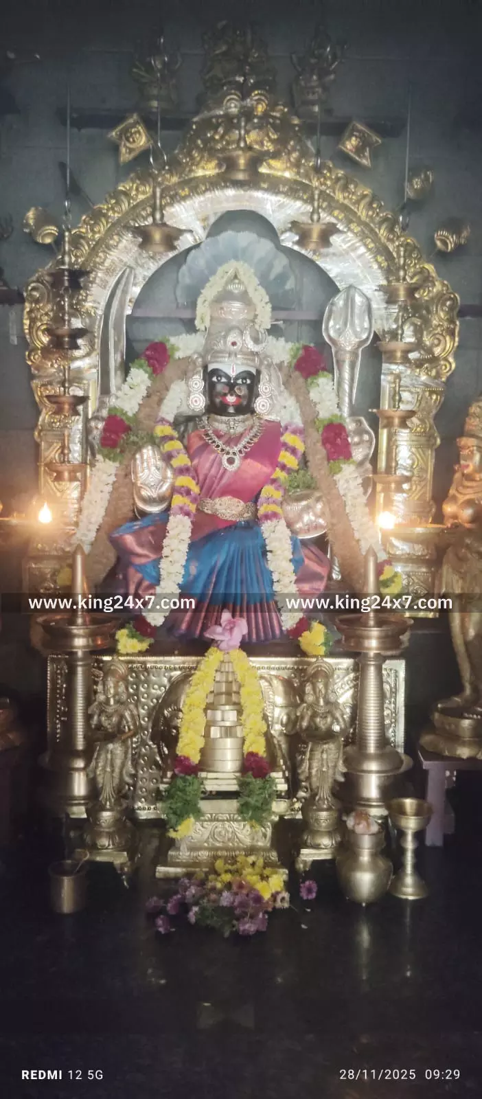 அம்மன் கோவில்களில் சிறப்பு வழிபாடு