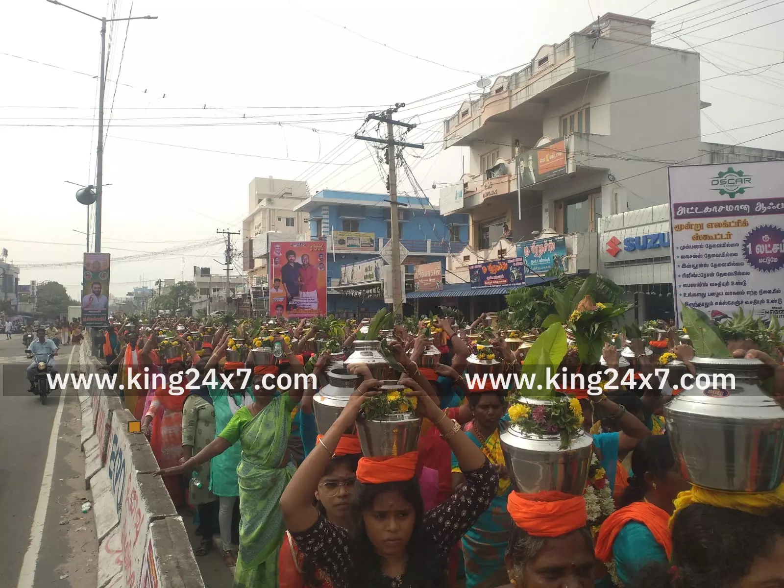 மங்களாம்பிகை உடனமர் மகேஸ்வரர் கோவில் மகா கும்பாபிஷேக விழா தீர்த்தகுடங்கள் ஊர்வலம்