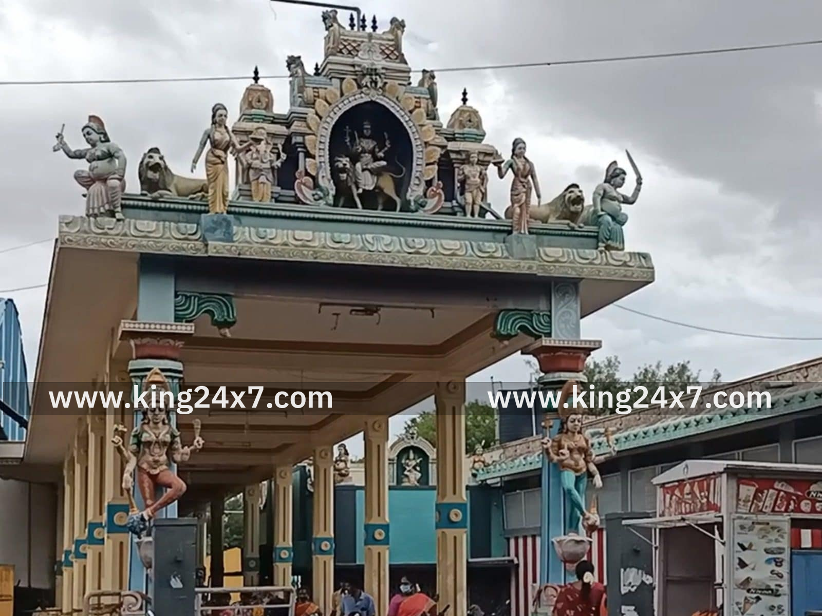 தேனி வீரபாண்டி கௌமாரியம்மன் கோவில் விமான பாலாலயம்