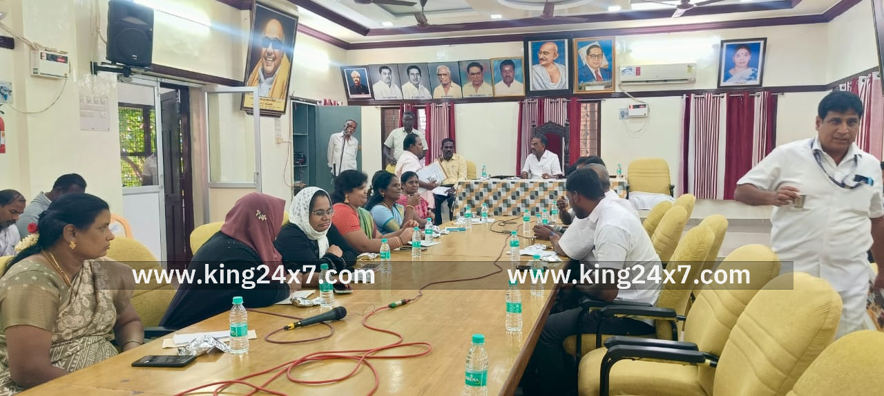ஆரணி நகரமன்ற கூட்டத்தில் அதிமுக, மதிமுக கவுன்சிலர்கள் புறக்கணிப்பு.