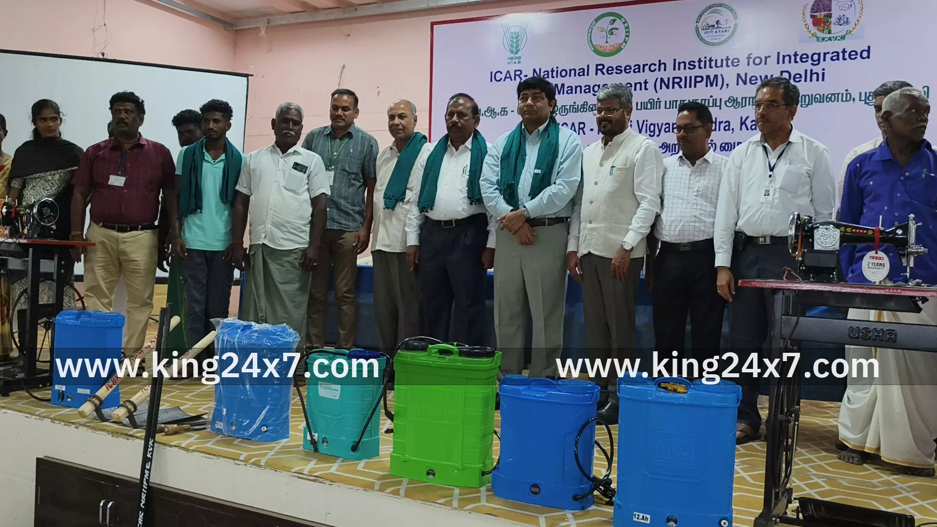 குளித்தலையில் இந்திய வேளாண் ஆராய்ச்சி கழக வேளாண் அறிவியல் மையம் சார்பில்  இடுபொருட்கள் வழங்கும் விழா