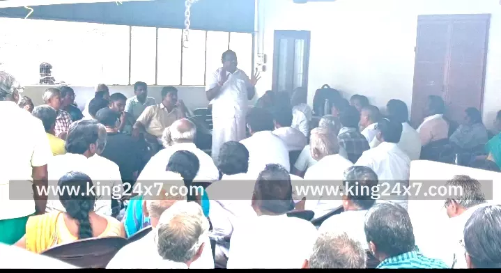 கரூரில் கோவில் இனாம் நிலம் பிரச்சனைக்கு ஒருங்கிணைந்த போராட்டமே தீர்வு. அனைத்துக் கட்சி ஆலோசனைக் கூட்டத்தில் முடிவு.