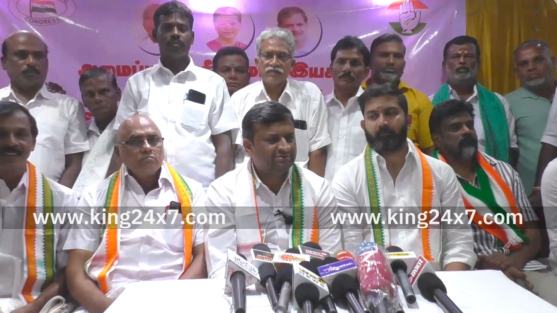 மணப்பாறையில் காங்கிரஸ் கட்சி சார்பில் அமைப்பு மறு சீரமைப்பு ஆலோசனை கூட்டம்
பார்வையாளர்  சாகிர் சனதி  பங்கேற்பு