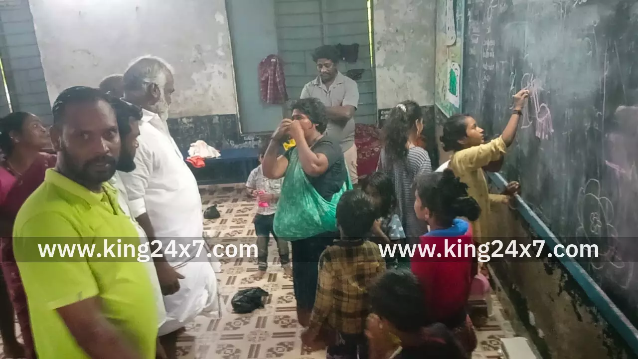 டிட்வா புயல் காரணமாக பாதிக்கப்பட்ட நரிக்குறவ பொது மக்களுக்கு பொன்னேரி சட்டமன்ற உறுப்பினர் நேரில் சென்று அடிப்படை வசதிகள் ஏற்பாடு