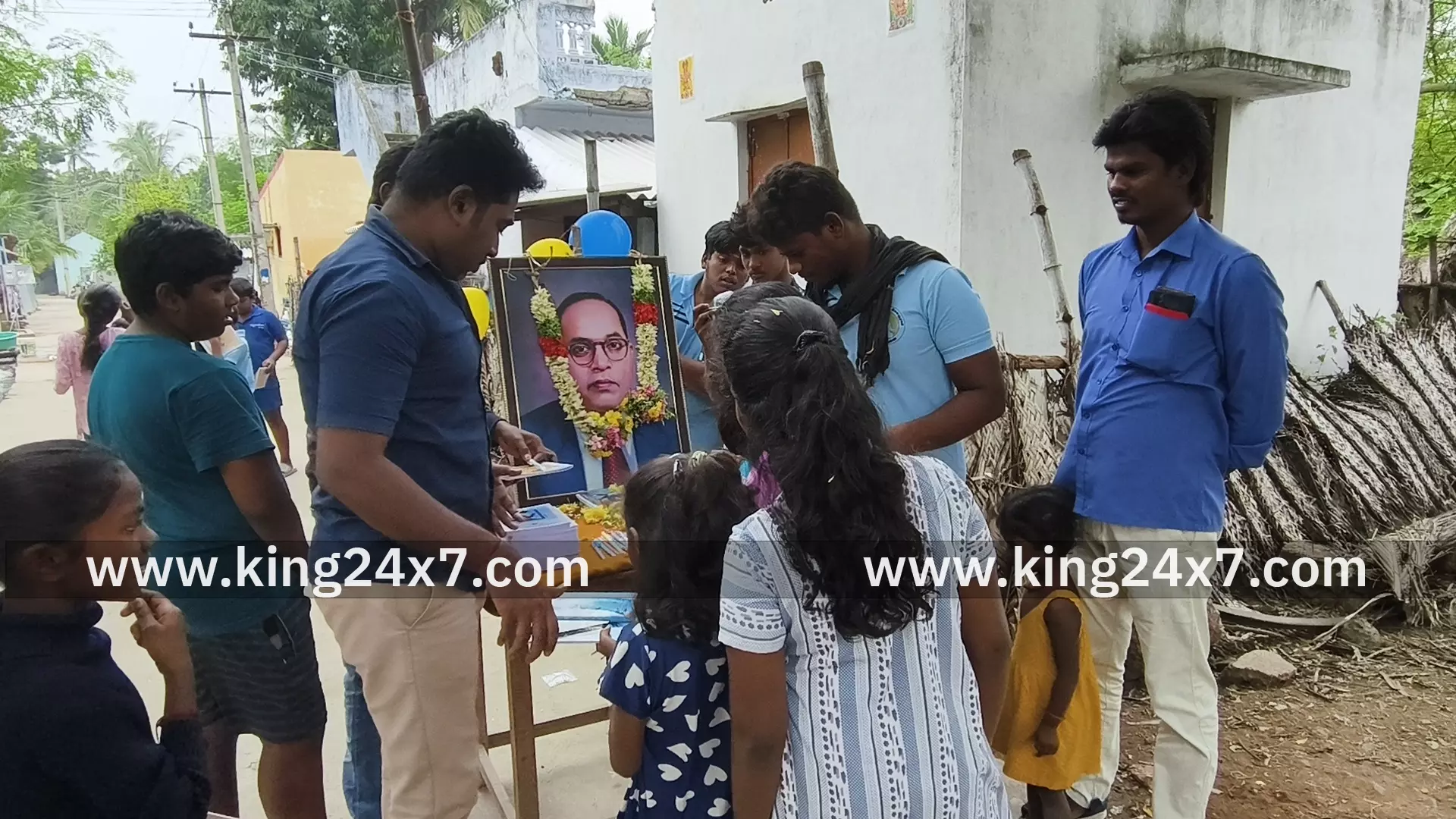 திருவள்ளுவர் நகர் இளைஞர் மன்றம் சார்பில் டாக்டர் அம்பேத்கர் நினைவு நாள் அனுசரிப்பு திருவள்ளுவர் நகர் இளைஞர் மன்றம் சார்பில் டாக்டர் அம்பேத்கர் நினைவு நாள் அனுசரிப்பு