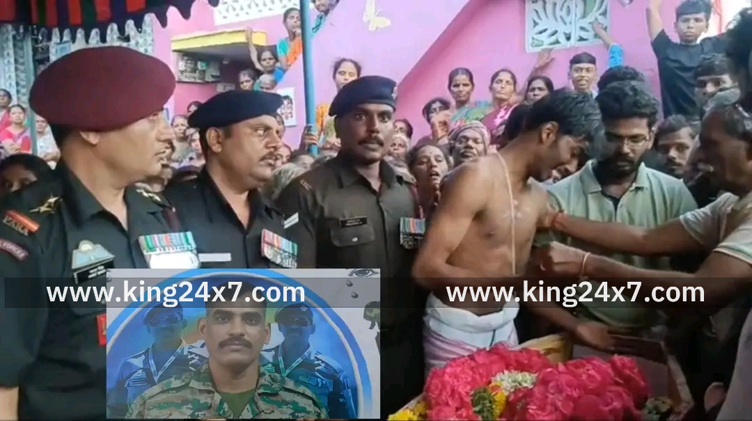 புளியங்குடி ராணுவ வீரர் உடல் ராணுவ மரியாதையுடன் அடக்கம்