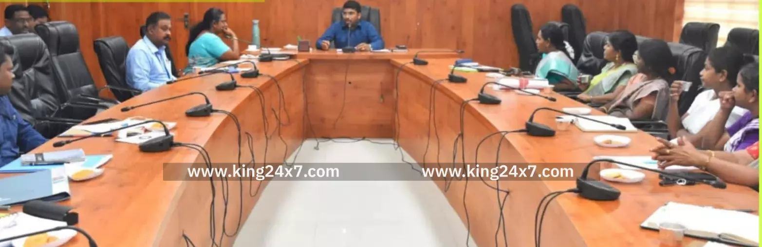 திண்டுக்கல் மாவட்ட ஆட்சியர் அலுவலகத்தில் திண்டுக்கல் மாவட்ட ஆட்சியர் அலுவலகத்தில்