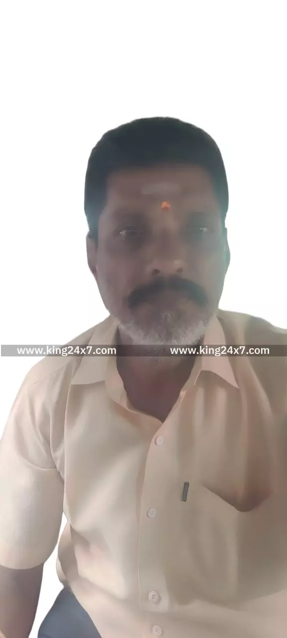 வெள்ளகோவில் அருகே பெண்ணை கல்லால் அடித்து தீ வைத்து எரித்து கொலை செய்த ஓய்வு பெற்ற காவலர் கைது வெள்ளகோவில் அருகே பெண்ணை கல்லால் அடித்து தீ வைத்து எரித்து கொலை செய்த ஓய்வு பெற்ற காவலர் கைது