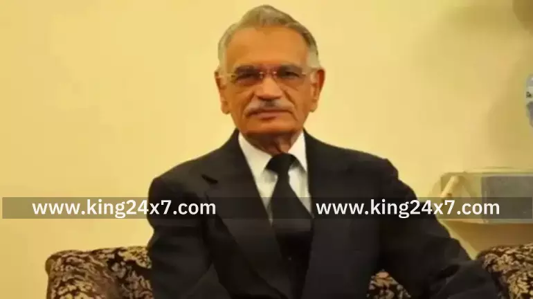 முன்னாள் மத்திய அமைச்சர் சிவராஜ் பாட்டீல் காலமானார்!! முன்னாள் மத்திய அமைச்சர் சிவராஜ் பாட்டீல் காலமானார்!!