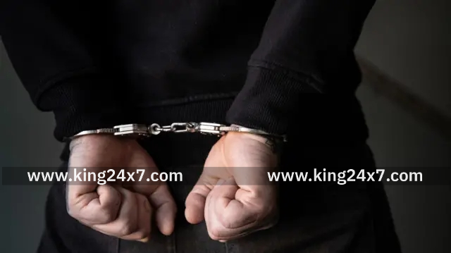 மாணவிக்கு பாலியல் தொல்லை : ஆசிரியரை போக்சோவில் கைது செய்த போலீசார்