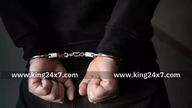 மாணவிக்கு பாலியல் தொல்லை : ஆசிரியரை போக்சோவில் கைது செய்த போலீசார்