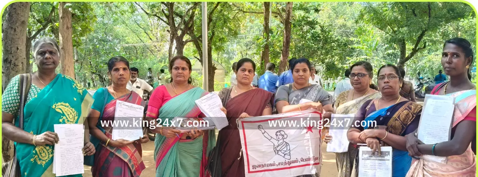 திண்டுக்கல் மாவட்ட ஆட்சியர் அலுவலகத்தில் திண்டுக்கல் மாவட்ட ஆட்சியர் அலுவலகத்தில்