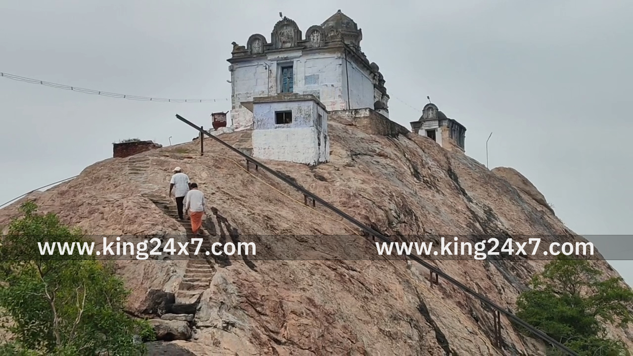 சங்கரமலைப்பட்டியில் மலை உச்சியில் உள்ள 1000 ஆண்டுகள் பழமையான சங்கரேஸ்வரர் கோவில் கலசம் திருட்டு