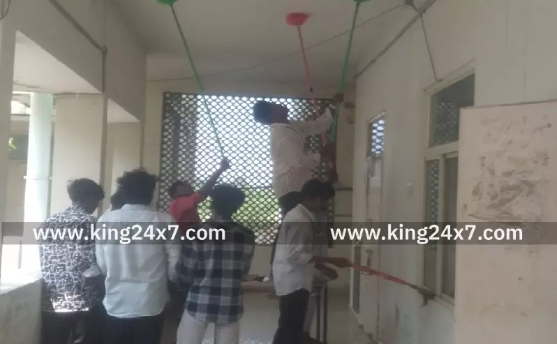 அறந்தாங்கி அரசு கல்லூரியில் வளாகத்தூய்மைப்பணி முகாம்!!