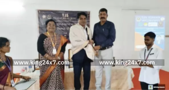 கும்மிடிப்பூண்டி அடுத்த பெருவாயல் டி.ஜெ.எஸ் கலை மற்றும் அறிவியல் கல்லூரியில் ஒருநாள் தேசிய கருத்தரங்கு.