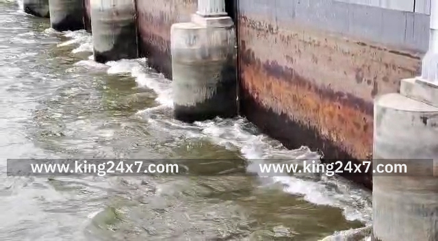 மாயனூர் கதவணையிலிருந்து வினாடிக்கு 13,000 கன அடி தண்ணீர் திறப்பு