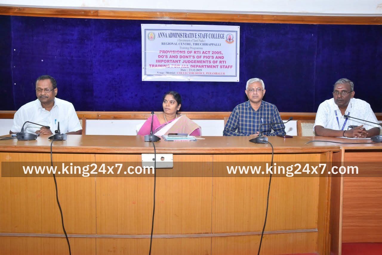 தகவல் அறியும் உரிமைச் சட்டம் 2005 கீழ் பெறப்படும் மனுக்களை கையாள்வது குறித்து அரசு அலுவலர்களுக்கு மாவட்ட ஆட்சித்தலைவர் 
ந.மிருணாளினி  தலைமையில் பயிற்சி வகுப்பு