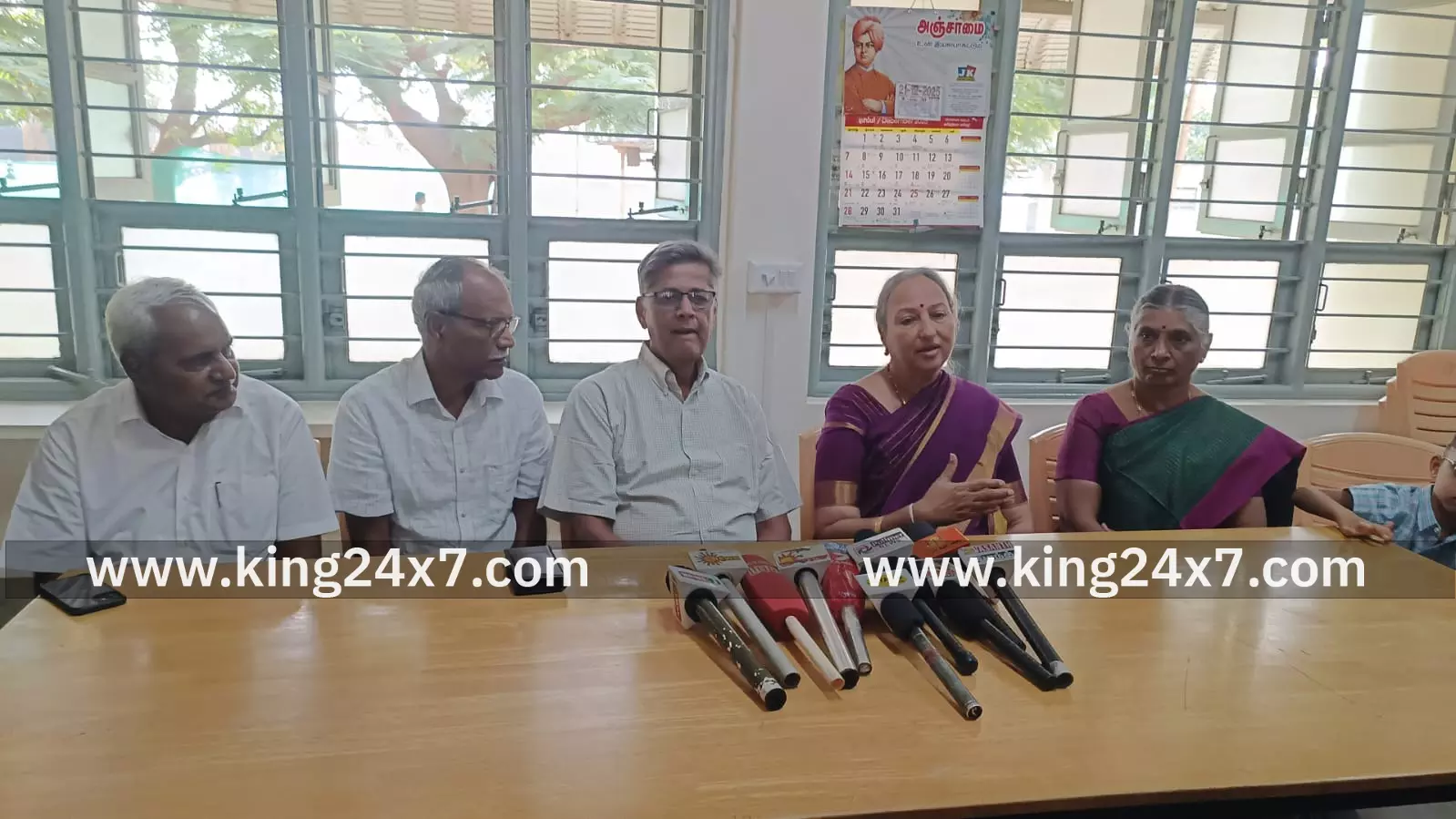 கேரளாவைச்சேர்ந்த தம்பதியினர் கல்வி ஊக்கத்தொகை வழங்கி அமெரிக்காவிற்கு இணையாக இந்தியாவின் கடைக்கோட்டில் உள்ளவர்களுக்கும் தரமான கல்வி கிடைக்கவே உதவிடுவதாக பேட்டி