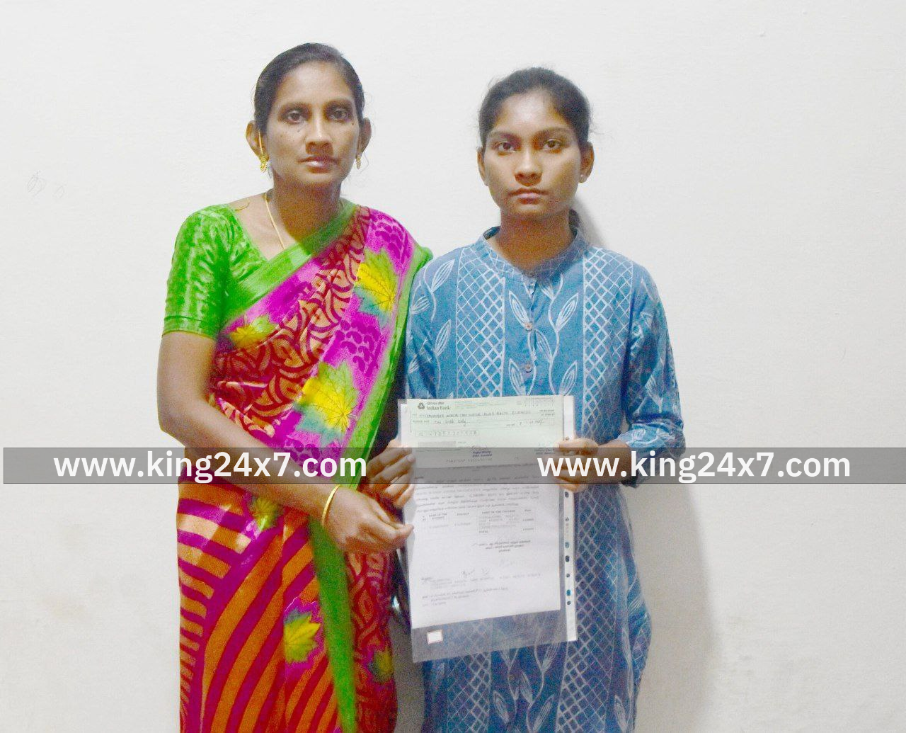 தமிழ்நாடு முதலமைச்சர்க்கு நிறைந்த மனதுடன் நன்றி தெரிவித்த கல்லுரி மாணவர்கள்.