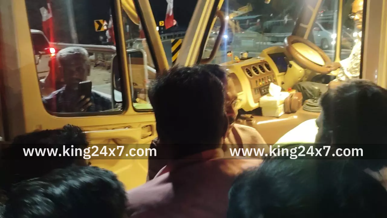 குளித்தலையில் அமமுக பொதுச் செயலாளர் டிடிவி தினகரன் வருகை