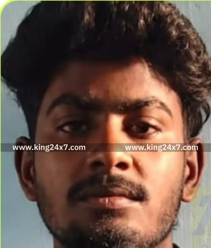 திண்டுக்கல்லில் வாலிபர் வெட்டி படுகொலை - 4 வாலிபர்கள் கைது திண்டுக்கல்லில் வாலிபர் வெட்டி படுகொலை - 4 வாலிபர்கள் கைது