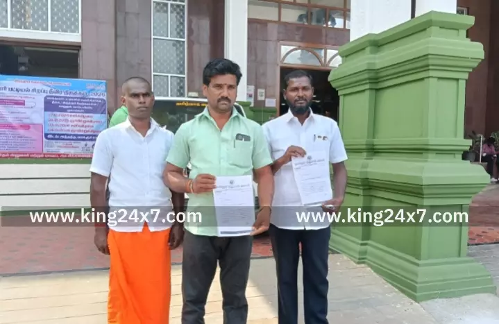 கரூர்-60 ஆண்டுகளாக பயன்படுத்திய பொது பாதையை ஆக்கிரமித்த தனியார் நிறுவனம்-நடவடிக்கை எடுக்க வலியுறுத்தி தமிழர் தேசம் கட்சியின் சார்பில் புகார் மனு.