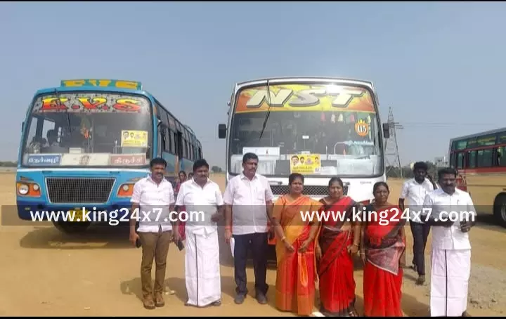 கிருஷ்ணராயபுரம்- வெல்லும் தமிழ் பெண்கள் மாநாட்டிற்கு எம்எல்ஏ சிவகாமசுந்தரி தலைமையில் பயணம். கிருஷ்ணராயபுரம்- வெல்லும் தமிழ் பெண்கள் மாநாட்டிற்கு எம்எல்ஏ சிவகாமசுந்தரி தலைமையில் பயணம்.