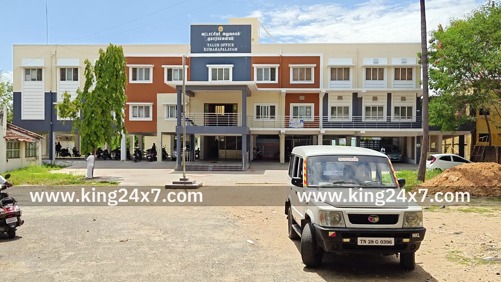 டூவீலர் திருட்டு போலீசார் விசாரணை