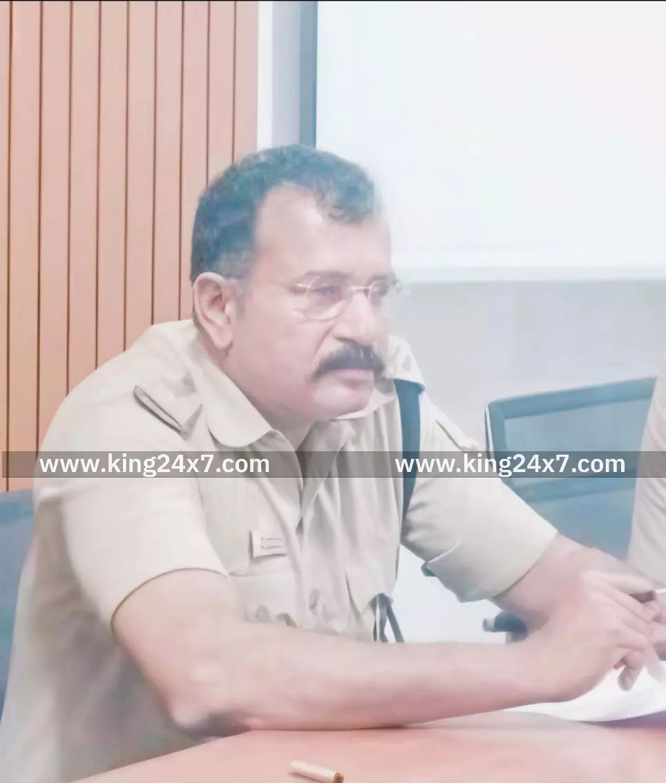 தென்காசி மாவட்ட புதிய எஸ்பியாக மாதவன் நியமனம் தென்காசி மாவட்ட புதிய எஸ்பியாக மாதவன் நியமனம்