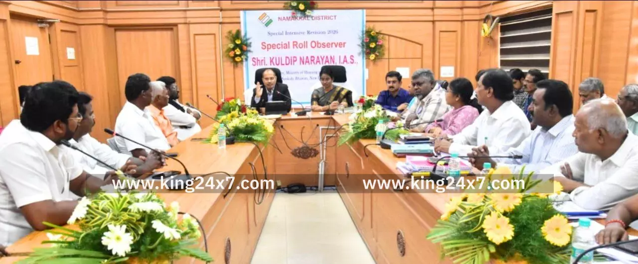 வாக்காளர் பட்டியல் சிறப்பு பார்வையாளர் குல்தீப் நாராயண், தலைமையில் நடைபெற்ற அரசியல் கட்சிகளின் பிரதிநிதிகளுடனான ஆலோசனைக் கூட்டம். வாக்காளர் பட்டியல் சிறப்பு பார்வையாளர் குல்தீப் நாராயண், தலைமையில் நடைபெற்ற அரசியல் கட்சிகளின் பிரதிநிதிகளுடனான ஆலோசனைக் கூட்டம்.