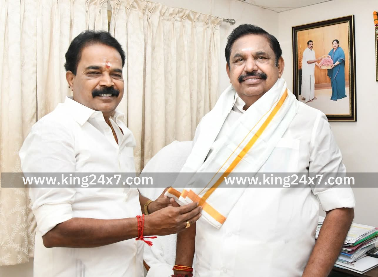 எதிர்க்கட்சித் தலைவர்  எடப்பாடி பழனிச்சாமி அவர்களை  சந்தித்து வாழ்த்து பெற்றார் மாவட்ட செயலாளர் இளங்கோவன்...