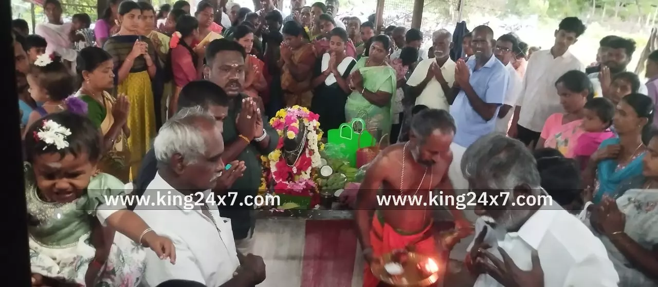 கழுகூர் மீனாட்சி சுந்தரேஸ்வரர் கோயிலில் பிரதோஷ வழிபாடு