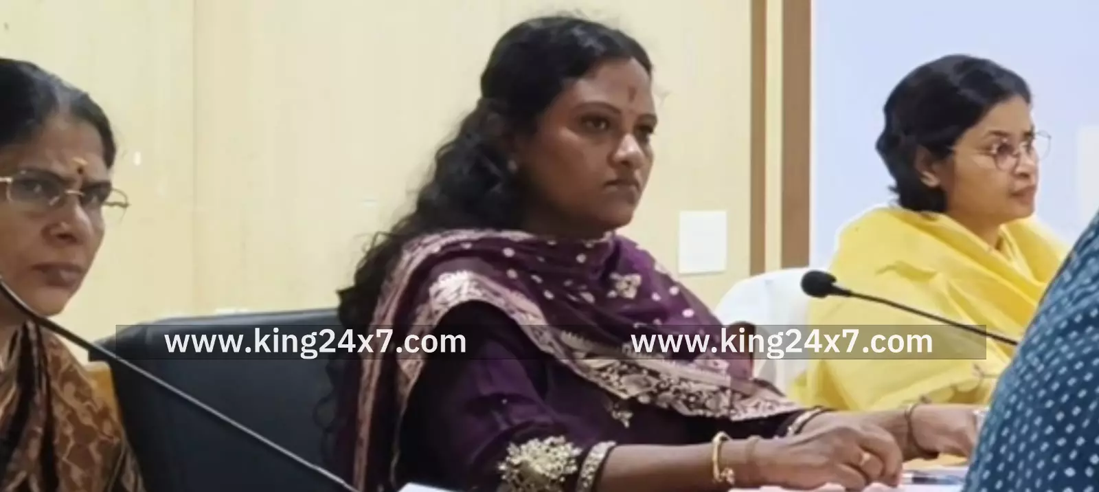 இராணிப்பேட்டையில் லஞ்ச ஒழிப்புத்துறை அதிரெடி ரெய்டு இராணிப்பேட்டையில் லஞ்ச ஒழிப்புத்துறை அதிரெடி ரெய்டு