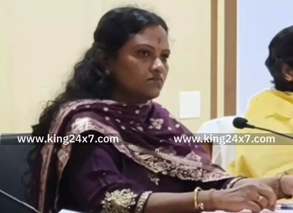 இராணிப்பேட்டையில் லஞ்ச ஒழிப்புத்துறை அதிரெடி ரெய்டு இராணிப்பேட்டையில் லஞ்ச ஒழிப்புத்துறை அதிரெடி ரெய்டு