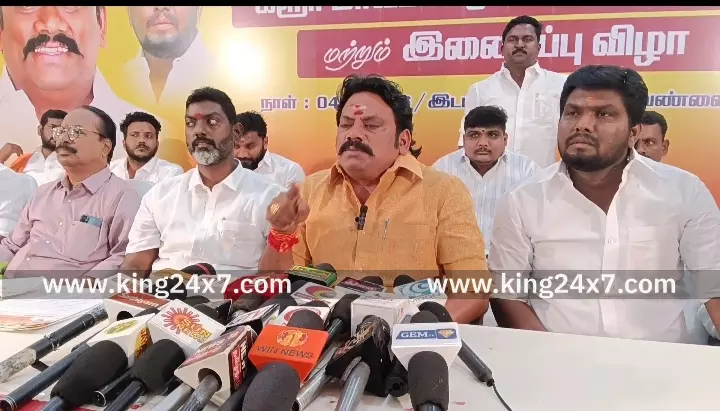 வெண்ணை மலையில் நடைபெற்ற தமிழ் தேசிய பார்வர்ட் பிளாக் கட்சியின் கூட்டத்தில் 5 தீர்மானங்கள் நிறைவேற்றம். வெண்ணை மலையில் நடைபெற்ற தமிழ் தேசிய பார்வர்ட் பிளாக் கட்சியின் கூட்டத்தில் 5 தீர்மானங்கள் நிறைவேற்றம்.