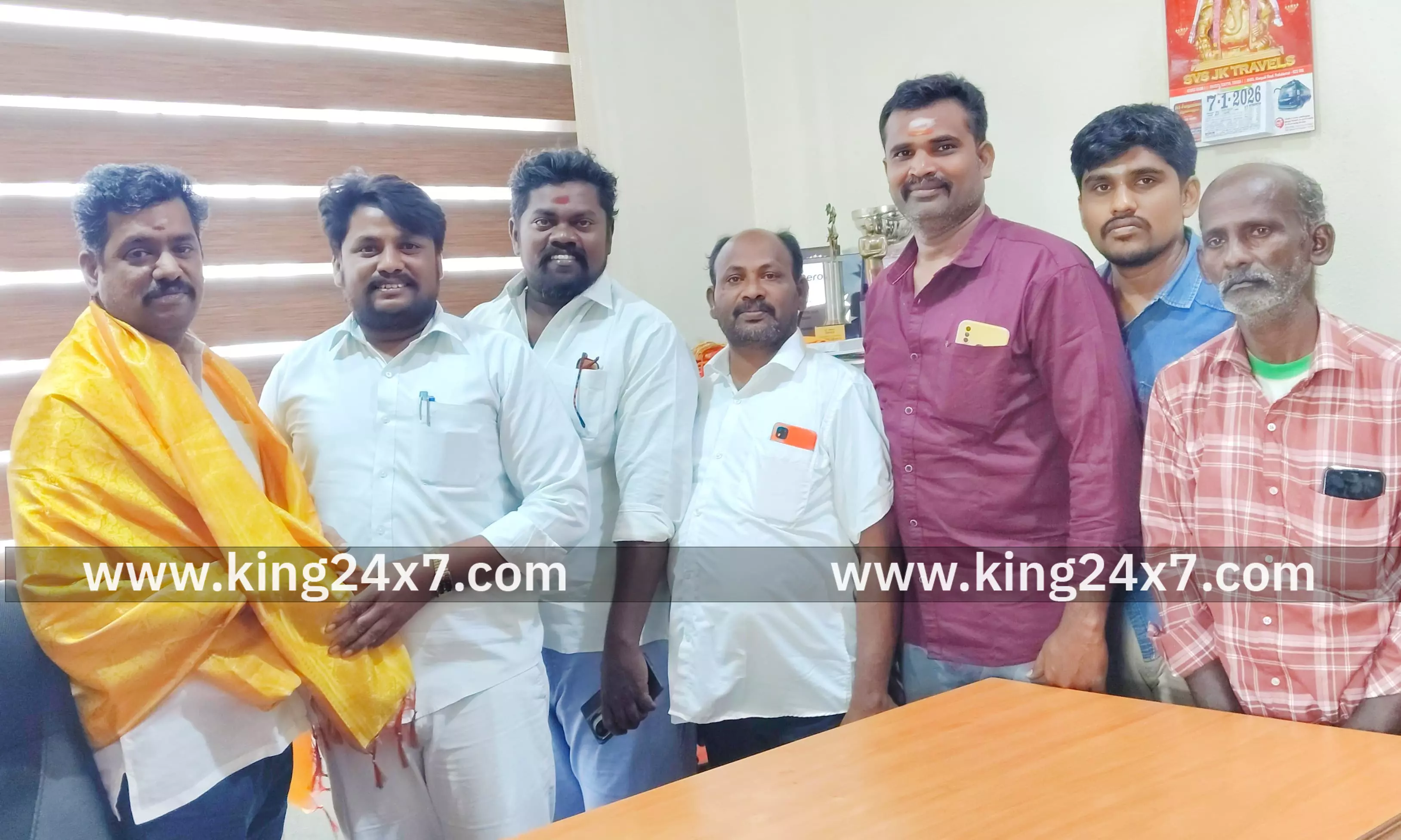 சட்ட உரிமைகள் நுகர்வோர் மேம்பாட்டுக் கழகத்தின் கௌரவத் தலைவராக எஸ்.வி.எஸ் ஜெயக் பொறுப்பேற்றார். சட்ட உரிமைகள் நுகர்வோர் மேம்பாட்டுக் கழகத்தின் கௌரவத் தலைவராக எஸ்.வி.எஸ் ஜெயக் பொறுப்பேற்றார்.