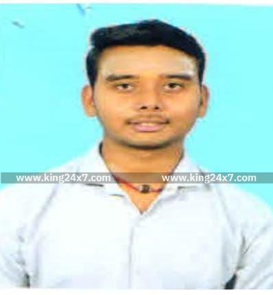 கோட்டமேட்டில் இருசக்கர வாகனங்கள் நேருக்கு நேர் மோதி தமிழ் ஓதுவார் பயிற்றுநர் மற்றும் கல்லூரி மாணவர் உயிரிழப்பு