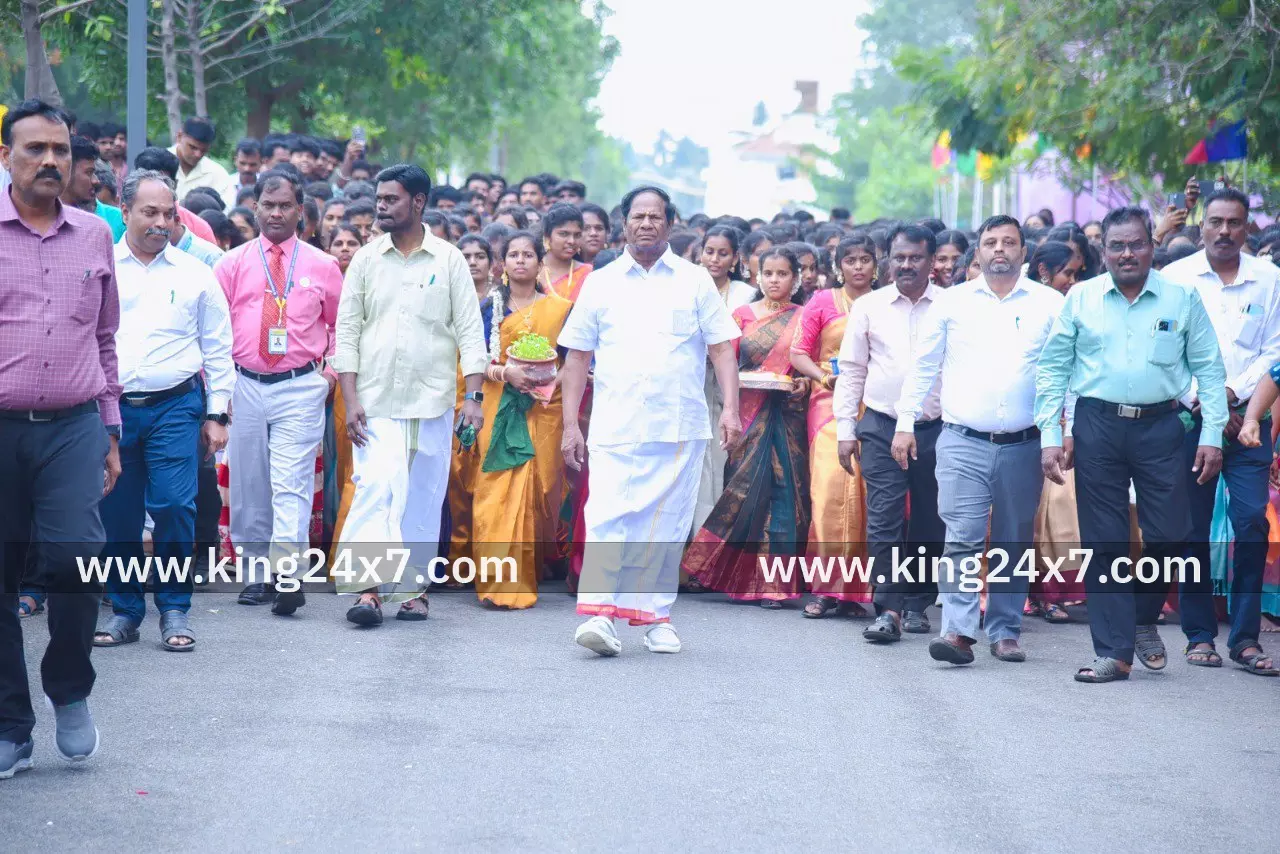 நமது பாரம்பரியம் மற்றும் கலாசாரத்தை உலகுக்கு பறைசாற்றும் உன்னதமான இந்த பொங்கல் விழாவில் நமது பாரம்பரியம் மற்றும் கலாசாரத்தை உலகுக்கு பறைசாற்றும் உன்னதமான இந்த பொங்கல் விழாவில்